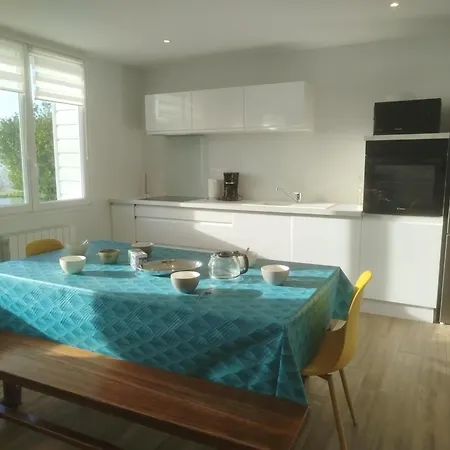 Holiday home L'oeil Du Mont Vue Unique Sur Le Mont St Michel *