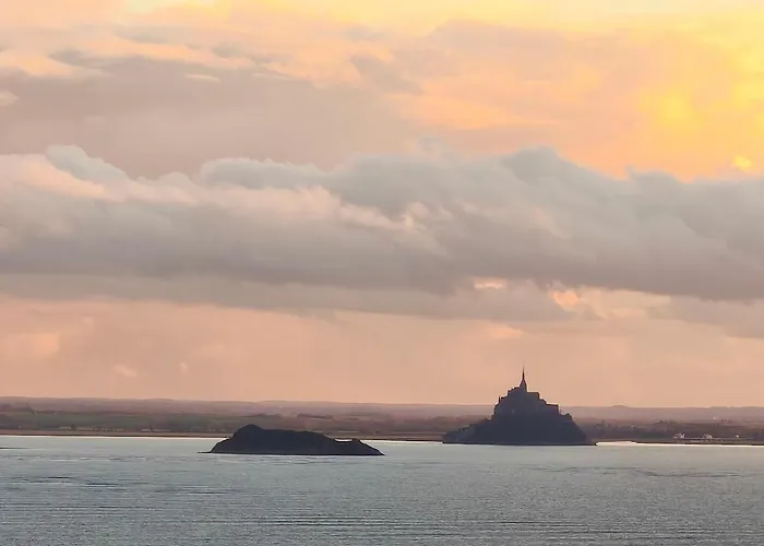L'oeil Du Mont Vue Unique Sur Le Mont St Michel Champeaux