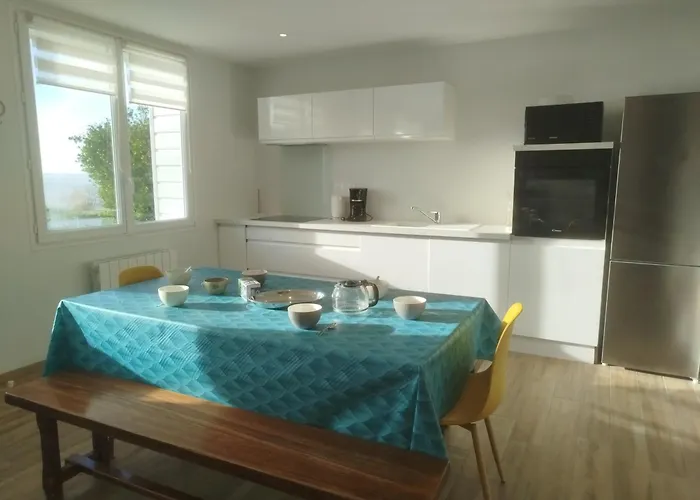 Holiday home L'oeil Du Mont Vue Unique Sur Le Mont St Michel *